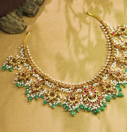 Enchanting Kundan Guttapusalu Necklace Set