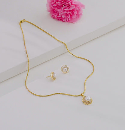 Exotic White Stone Freshwater Pearl Necklace Set