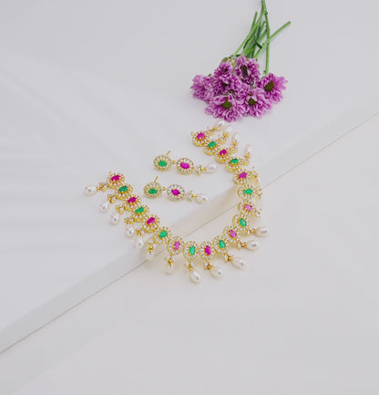 Feminine Drop Red Green Multicolor Freshwater Pearls Choker Set